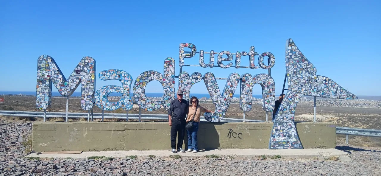 Viajero de A Explorar en destino